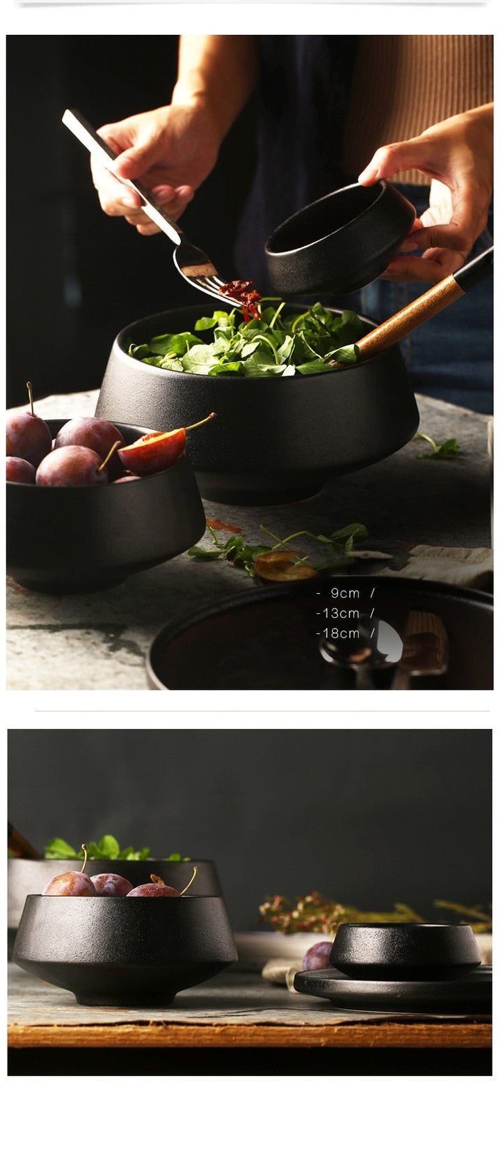 Lisslune | Elegant Matte Black Snack Bowl