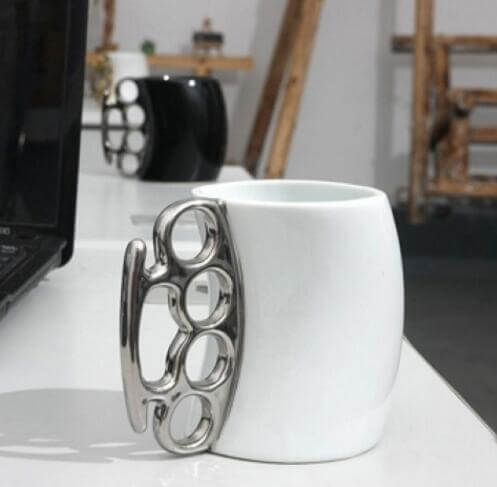 Lisslune | Creative Fist Cup