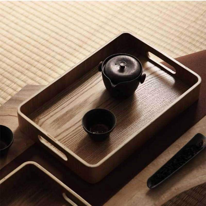 Lisslune | Slim, round serving trays made of wood