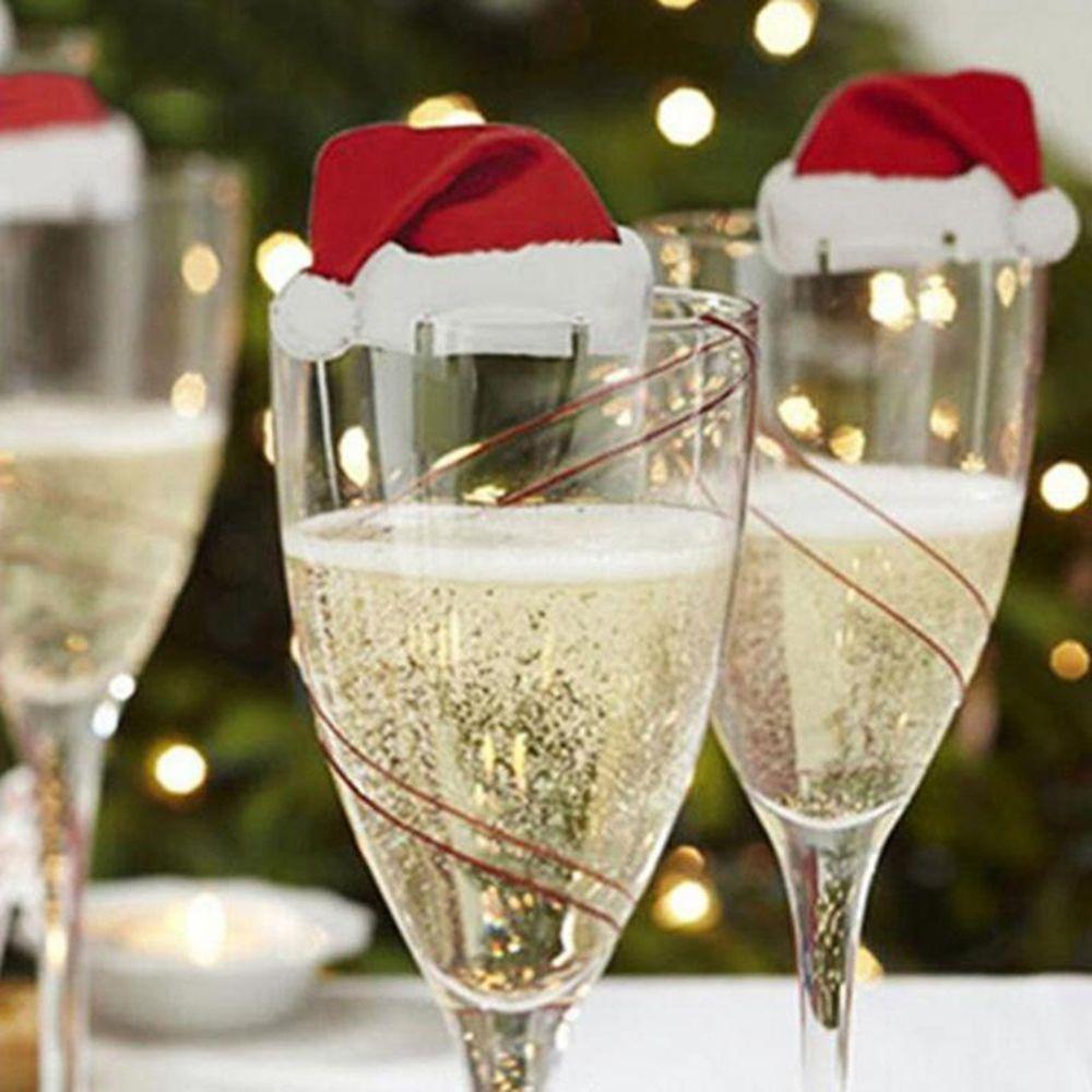 Lisslune | 10 Christmas hats for glasses