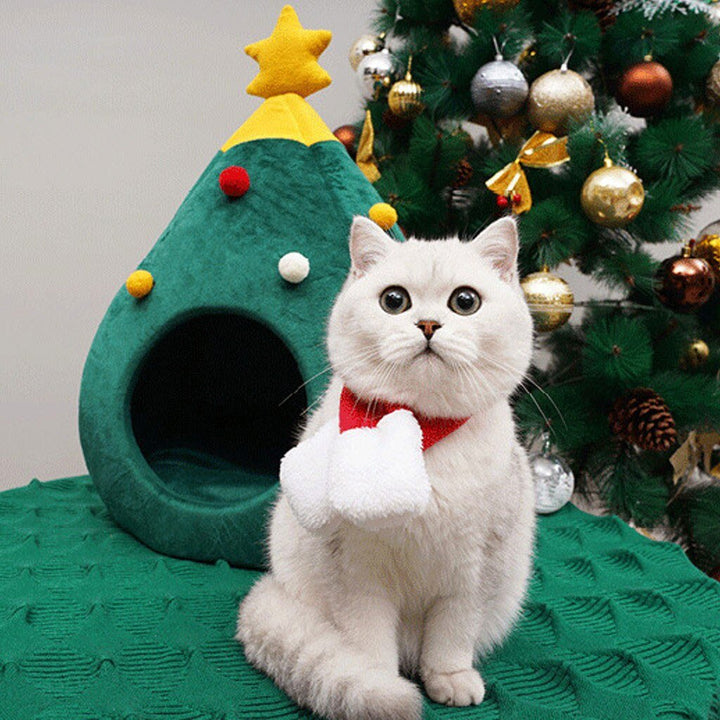 Lisslune | Christmas Tree Cat House