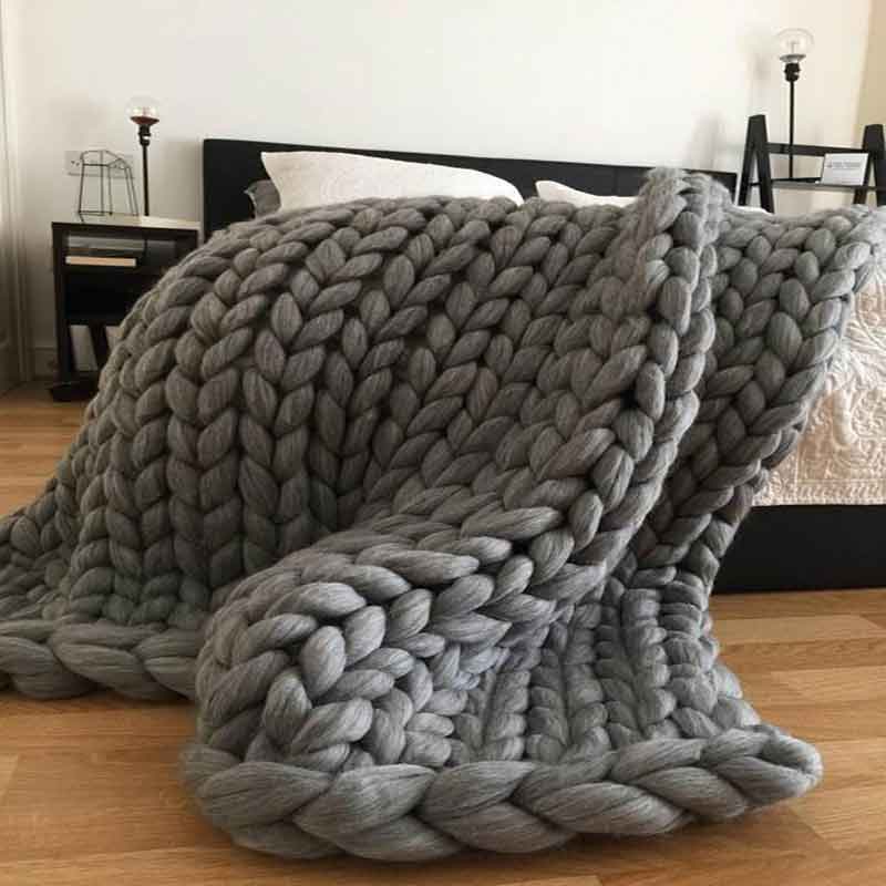 Lisslune | Chunky hand-knitted blanket