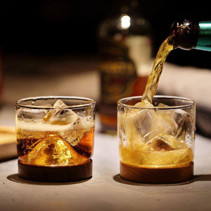 Lisslune | Charming Mountain Whiskey Glass Set