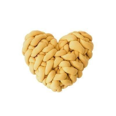 Lisslune | LoveTwist - Heart-shaped knit cushion