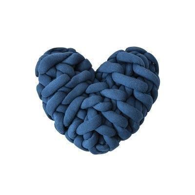 Lisslune | LoveTwist - Heart-shaped knit cushion