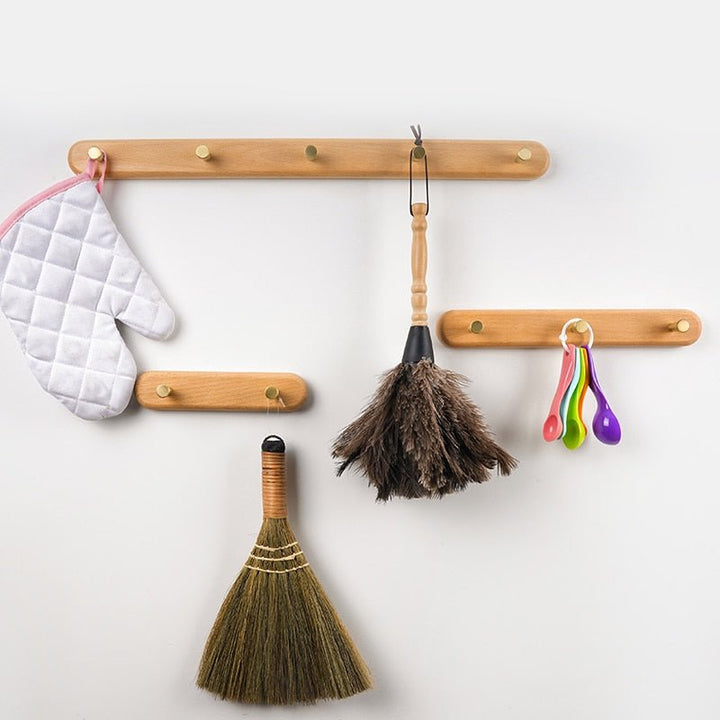 Lisslune | WandHout – Minimalistic wooden wall coat rack with brass hooks
