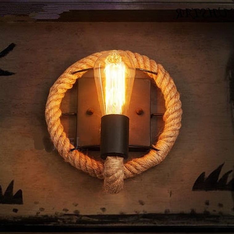 Lisslune | RetroGlow Wall Light – Stylish Vintage Design with Unique Round Frame