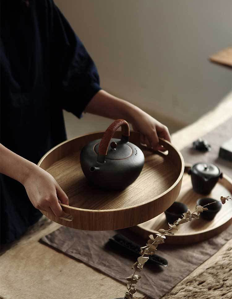 Lisslune | Slim, round serving trays made of wood