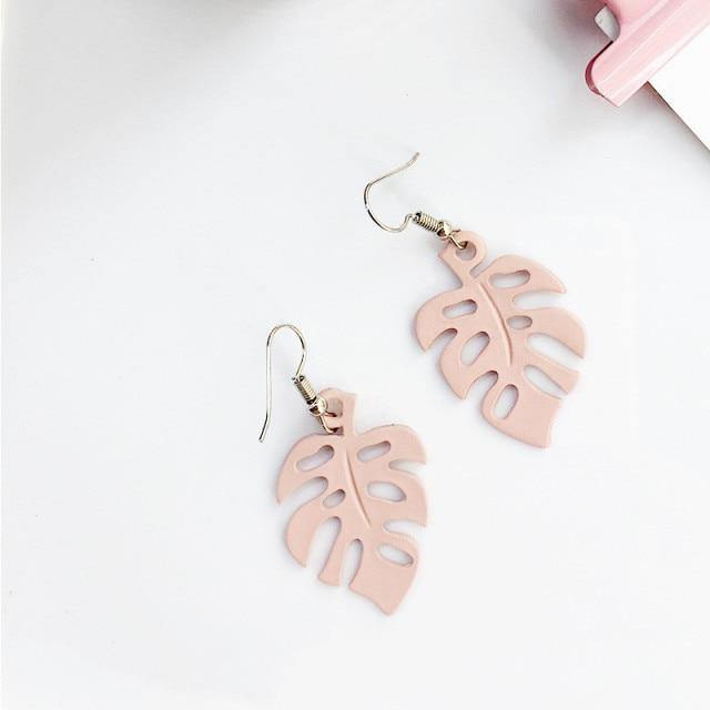 Lisslune | NatureChic Monstera Earrings | Dangle Style | Timeless Jewelry
