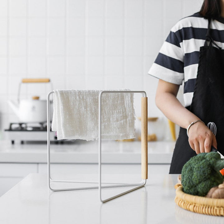 Lisslune | Modern kitchen towel holder
