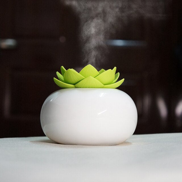 Lisslune | Lotus Ceramic Simplicity Aroma Humidifier