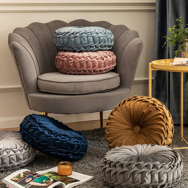 Lisslune | LuxePillow - Sophisticated round pillows for timeless style