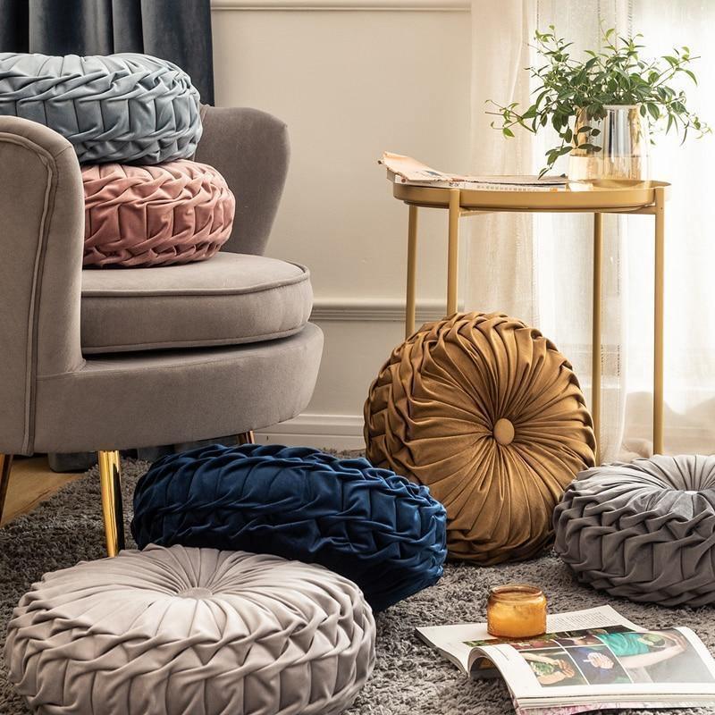 Lisslune | Circle Frill Round Cushion - elegant and legendary cushion