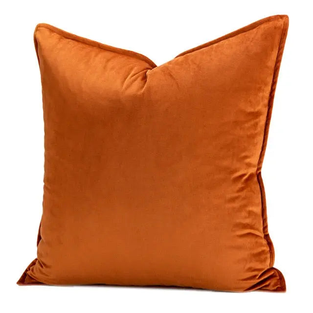 Lisslune | VelvetLuxe – Elegant velvet cushion cover with refined details