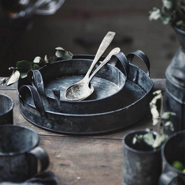 Lisslune | Rustic Wrought Iron Serving Set