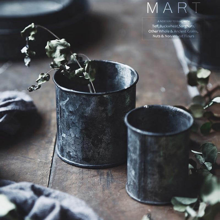 Lisslune | Rustic Wrought Iron Serving Set
