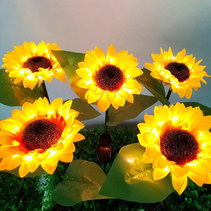 Lisslune | SunBloom ready-to-sell sunflower outdoor garden lamp