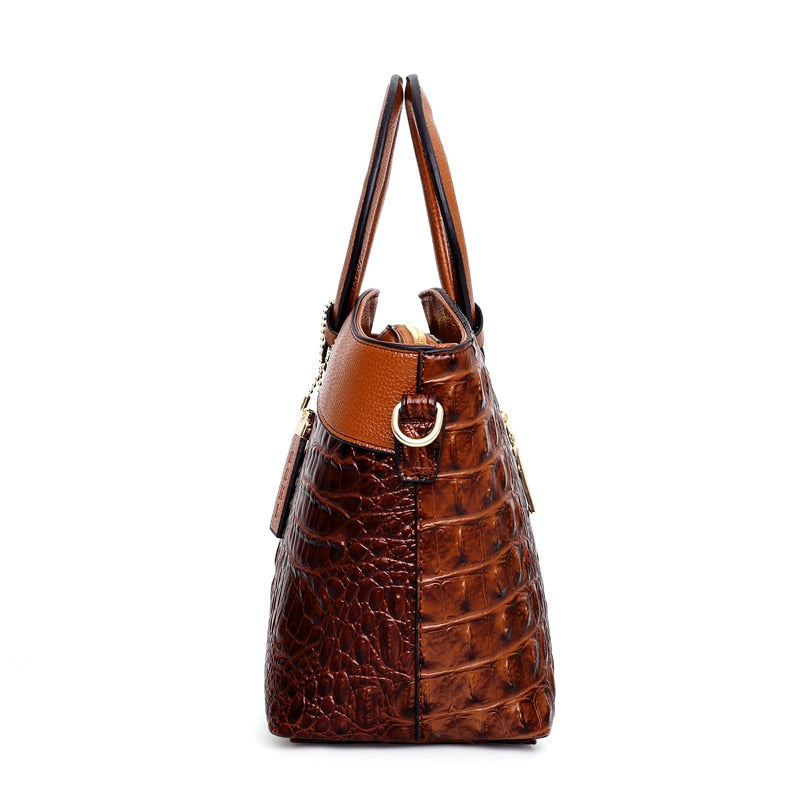 Lisslune | Leather Crocodile Bag – with handcrafted details