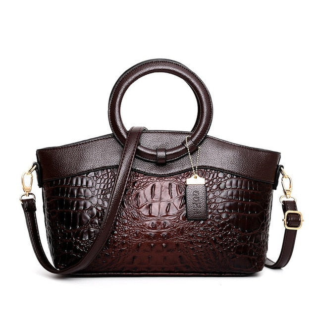Lisslune | Leather Crocodile Bag – with handcrafted details