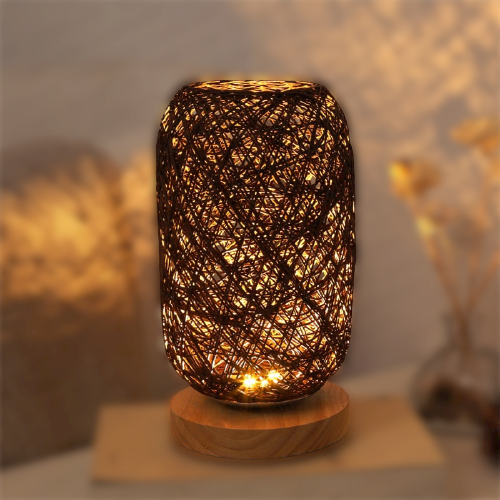 Lisslune | Table lamp made of rattan wood