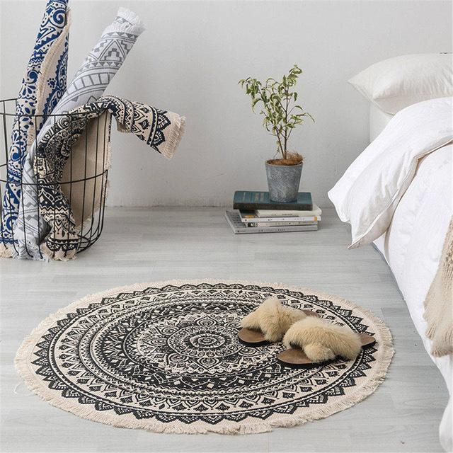Lisslune | Moroccan Boho rug with tassels