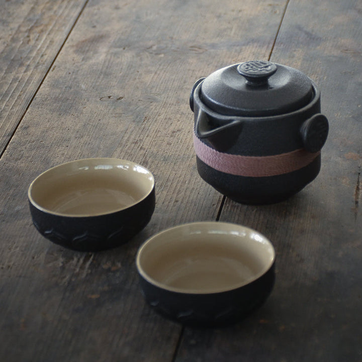 Lisslune | Elegant Ceramic Vintage Travel Teapot