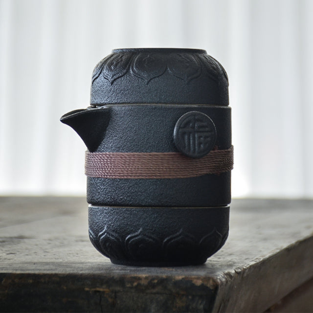Lisslune | Elegant Ceramic Vintage Travel Teapot