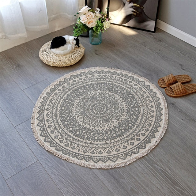 Lisslune | Mira Mandala Accent Rug