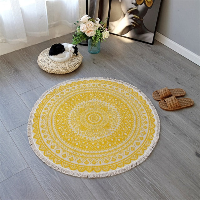 Lisslune | Mira Mandala Accent Rug