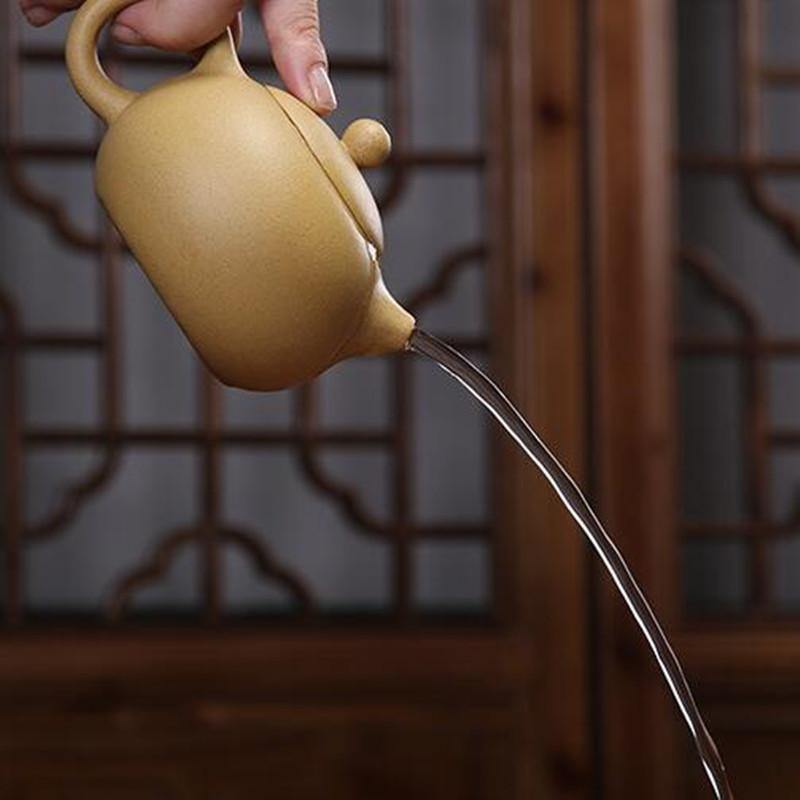 Lisslune | Vintage Artsy Teapot