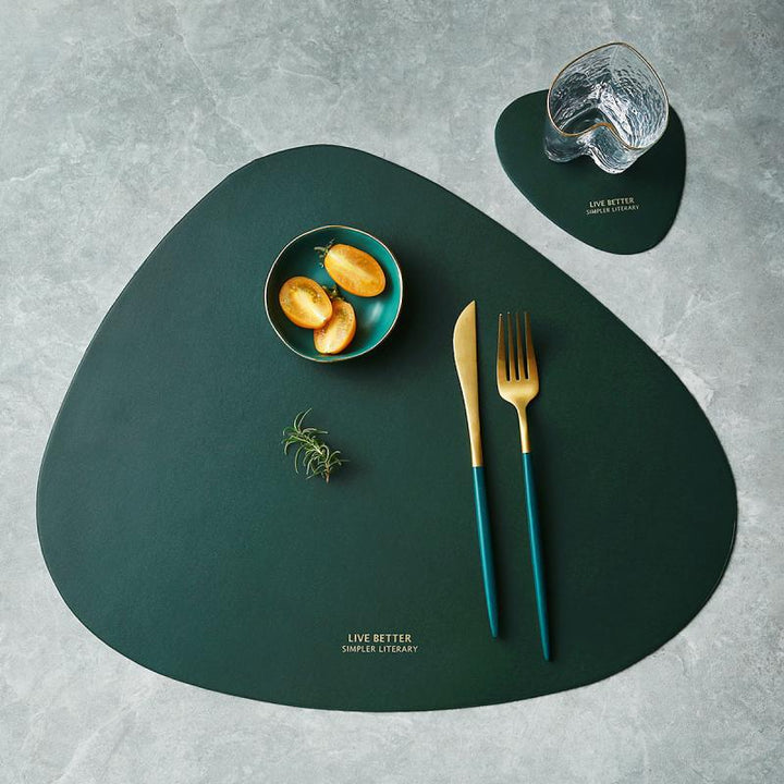 Lisslune | 4 Colors Triangle Placemat Set