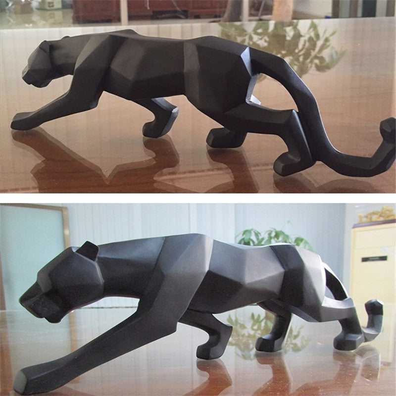 Lisslune | Modern Resin Geometric Black Panther Sculpture