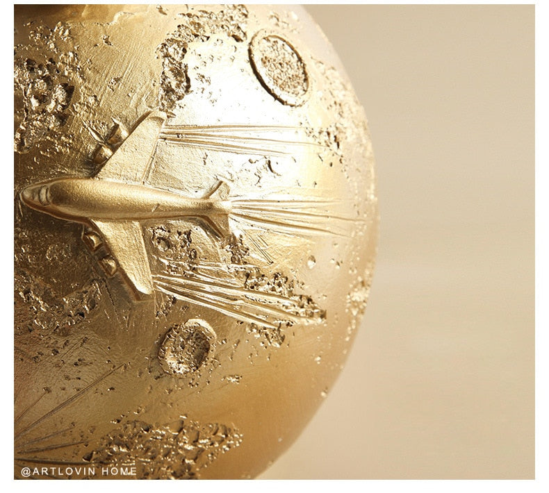 Lisslune | Astronaut Organizer Sculpture