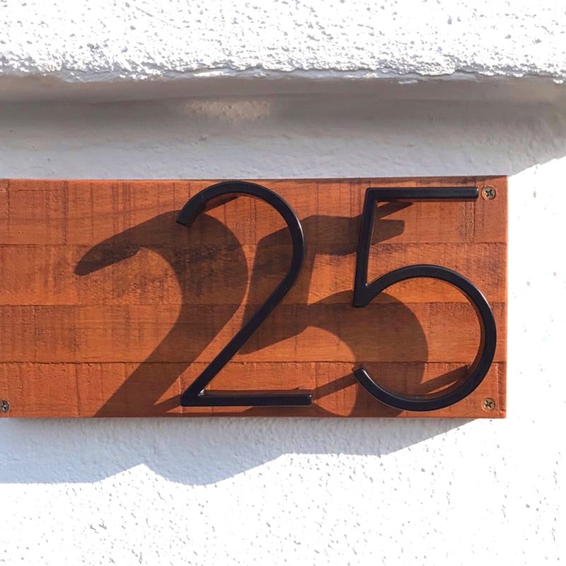 Lisslune | Royelux Modern House Numbers - Stainless Zinc Alloy, Black Finish, 5" High