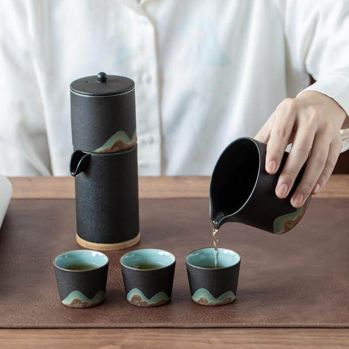 Lisslune | Portable Travel Ceramic Mountain Teapot With 3 Cups
