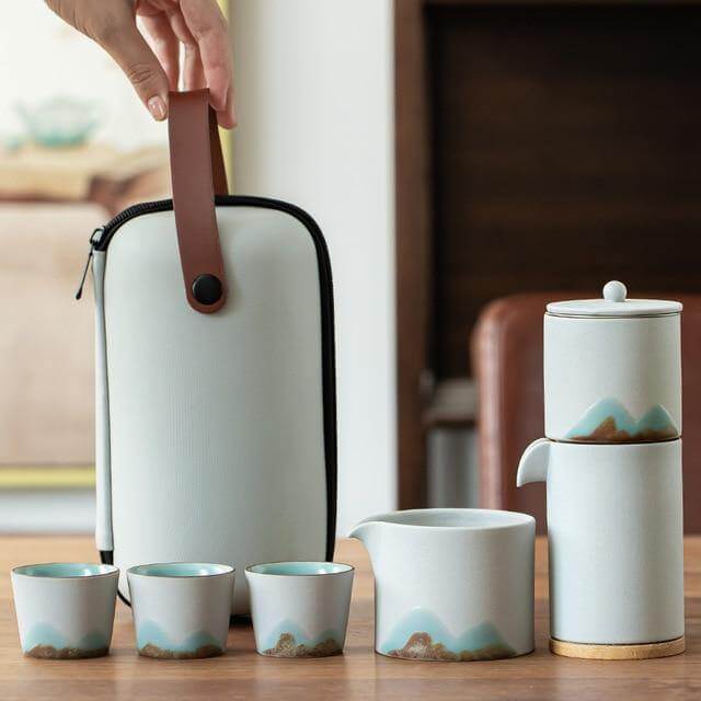 Lisslune | Portable Travel Ceramic Mountain Teapot With 3 Cups