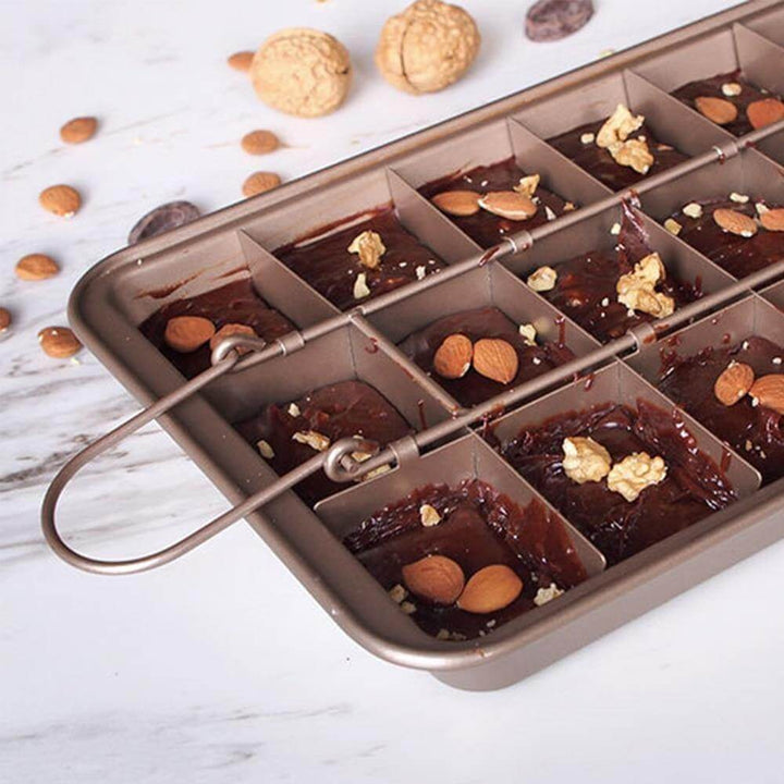 Lisslune | 18 Cavity Non-Stick Professional Cake Mold