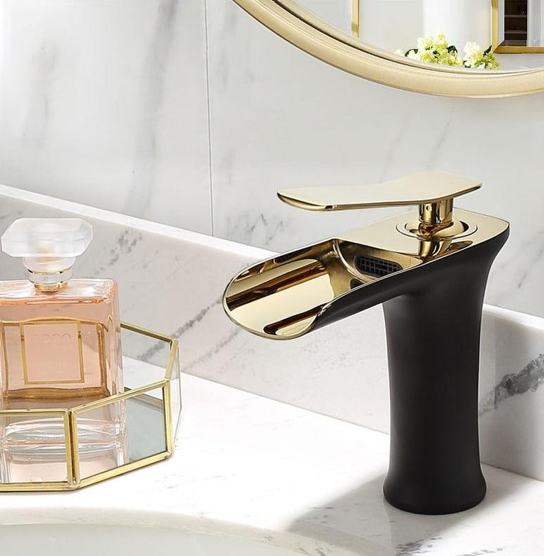 Lisslune | Modern Waterfall Bathroom Tap – Stylish Design & Elegant Water Flow