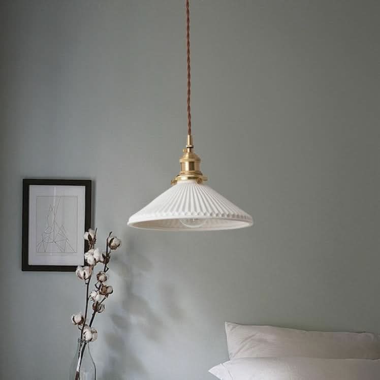 Lisslune | Scandinavian White Ceramic Pendant Light