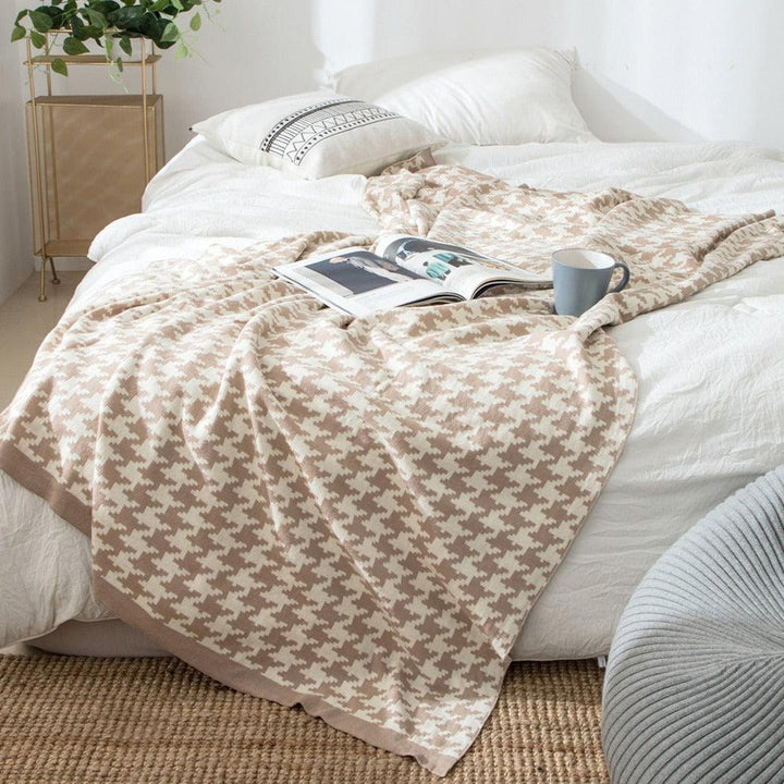 Lisslune | PlaidLuxe Houndstooth Throw Blanket | Checked Design | Soft & Cozy | Various Sizes