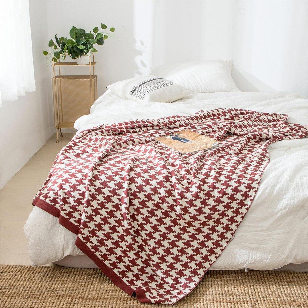 Lisslune | PlaidLuxe Houndstooth Throw Blanket | Checked Design | Soft & Cozy | Various Sizes
