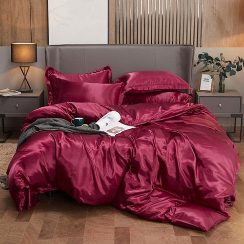 Lisslune | Satin Bedding Set - Burgundy