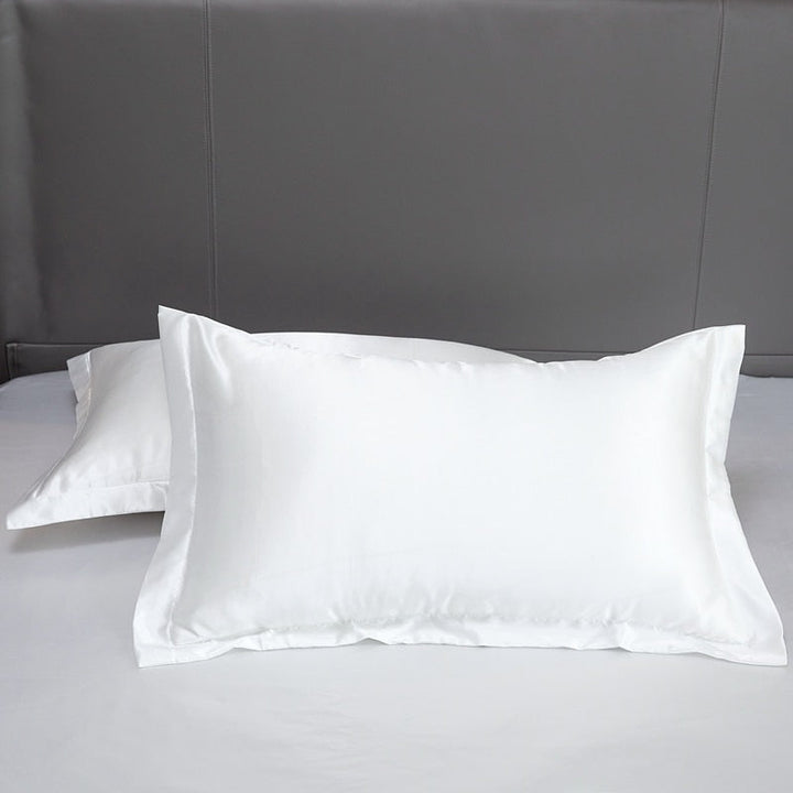 Lisslune | Satin Bedding Set - White