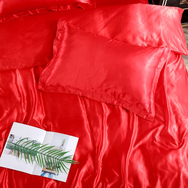 Lisslune | Satin Bedding Set - Red