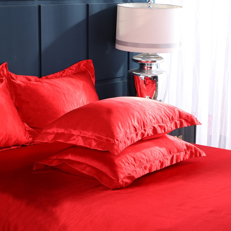 Lisslune | Satin Bedding Set - Red