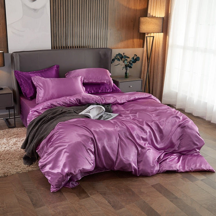 Lisslune | Satin Bedding Set - Dark Pink
