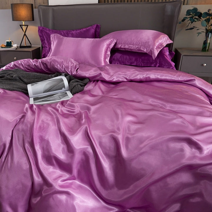 Lisslune | Satin Bedding Set - Dark Pink