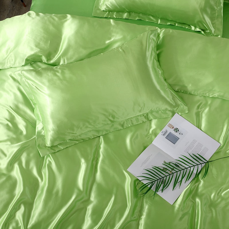 Lisslune | Satin Bedding Set - Lime Green