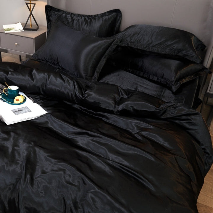 Lisslune | Satin Bed Linen Set - Black