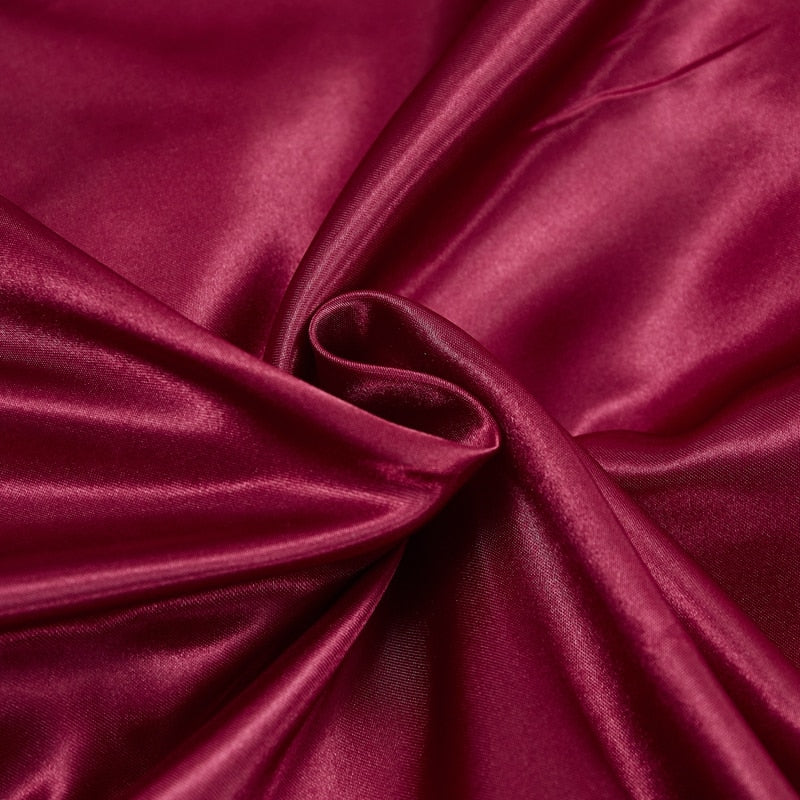 Lisslune | Satin Bedding Set - Burgundy